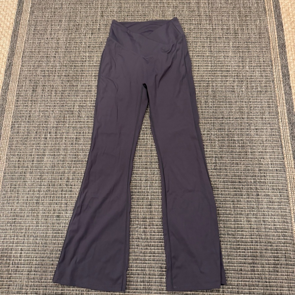 Stylish Women's Flare Yoga Pants